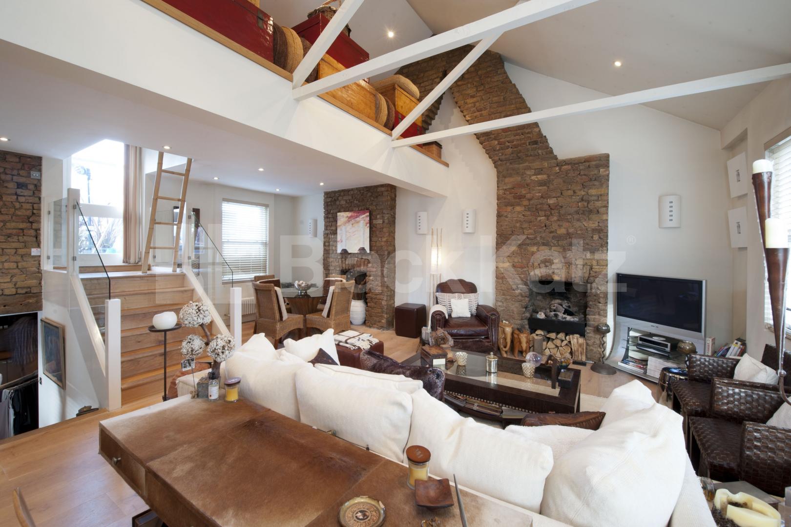 			NEW INSTRUCTION, 2 Bedroom, 1 bath, 1 reception House			 Battersea High Street, Battersea